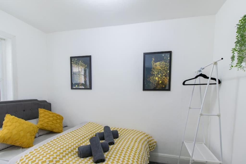 Open Mind Property - Southsea With Free Parking Portsmouth Extérieur photo